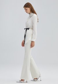 Touché Privé Cămașă - beige