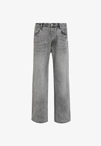 Jeans de mezclilla gris con diseño de pierna recta, cintura alta, cinco bolsillos y textura deslavada. Cuenta con cierre de botones y presillas para cinturón.