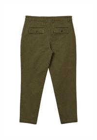 Olivgrüne Hose aus Baumwollmischung, mit zwei hinteren Taschen mit Knöpfen und schmal zulaufendem Bein. Glatte Textur.