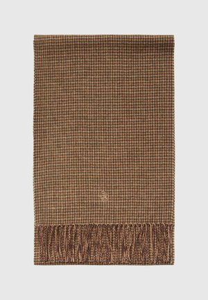 Sciarpa a scacchi marrone e beige con frange ai bordi, realizzata in materiale morbido. Presenta un piccolo logo ricamato vicino al fondo.