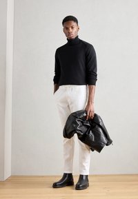 INDICODE JEANS Hlače - offwhite