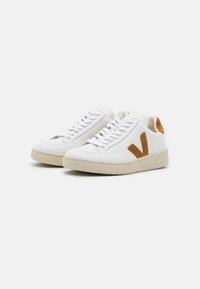 Veja V-12 - Tenisky - extra white/camel