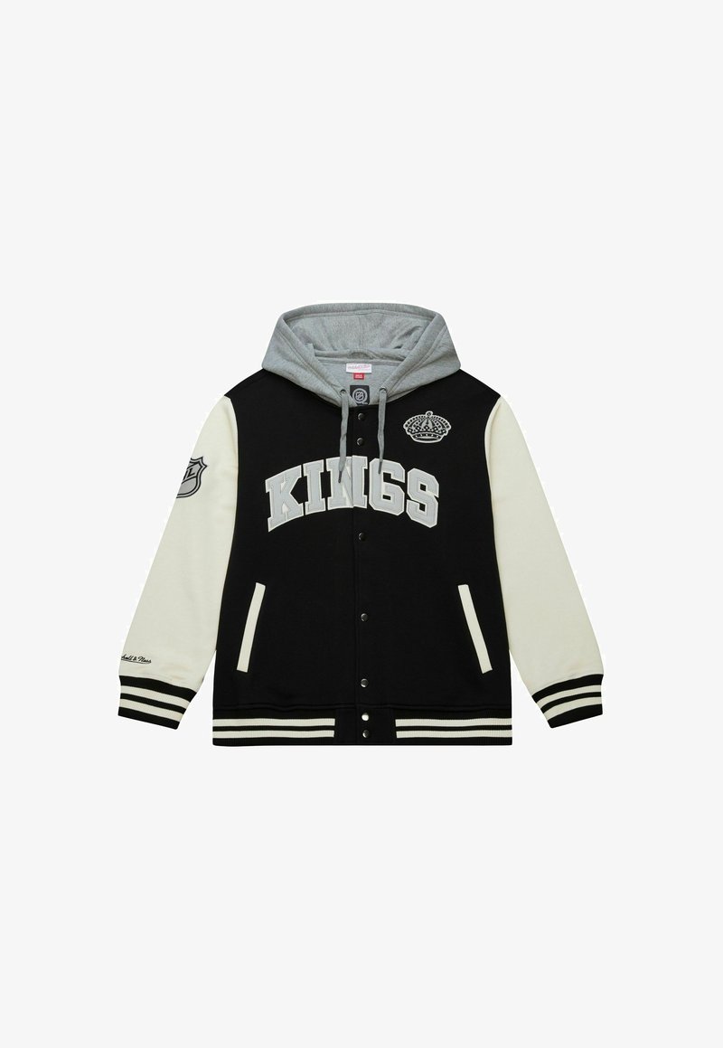Giacca varsity nera e crema con cappuccio grigio, presenta la scritta "KINGS" in grandi lettere, tasche laterali e polsini a righe. Logo a corona sul petto.