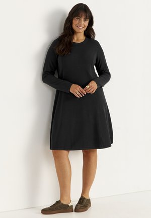 Cellbes of Sweden, FINE-KNITTED DRESS - Jumper dress - black