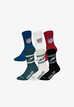 Sechs Sportsocken, drei mit NFL-Logo in Blau, Weiß und Rot, und drei mit Philadelphia Eagles-Logo und dem Schriftzug „EAGLES“ in Grün, Weiß und Schwarz.
