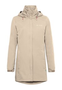 Beige waterdichte regenjas met een hoge kraag, verstelbare capuchon, lange mouwen en zijzakken. Beschikt over minimale branding en een gladde textuur.