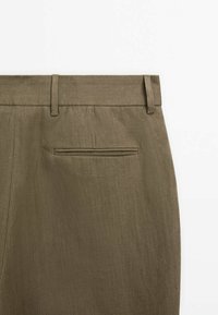 Massimo Dutti Chinosy
