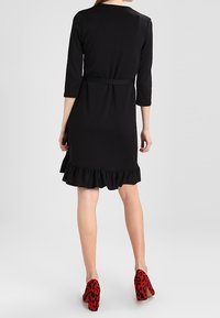 Pieces Sukienka z dżerseju