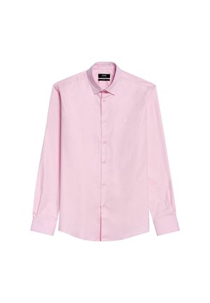 Koszula z długim rękawem zapinana na guziki w jasnoróżowym kolorze z klasycznym kołnierzykiem, prostym dołem i małym haftowanym logiem na piersi.
