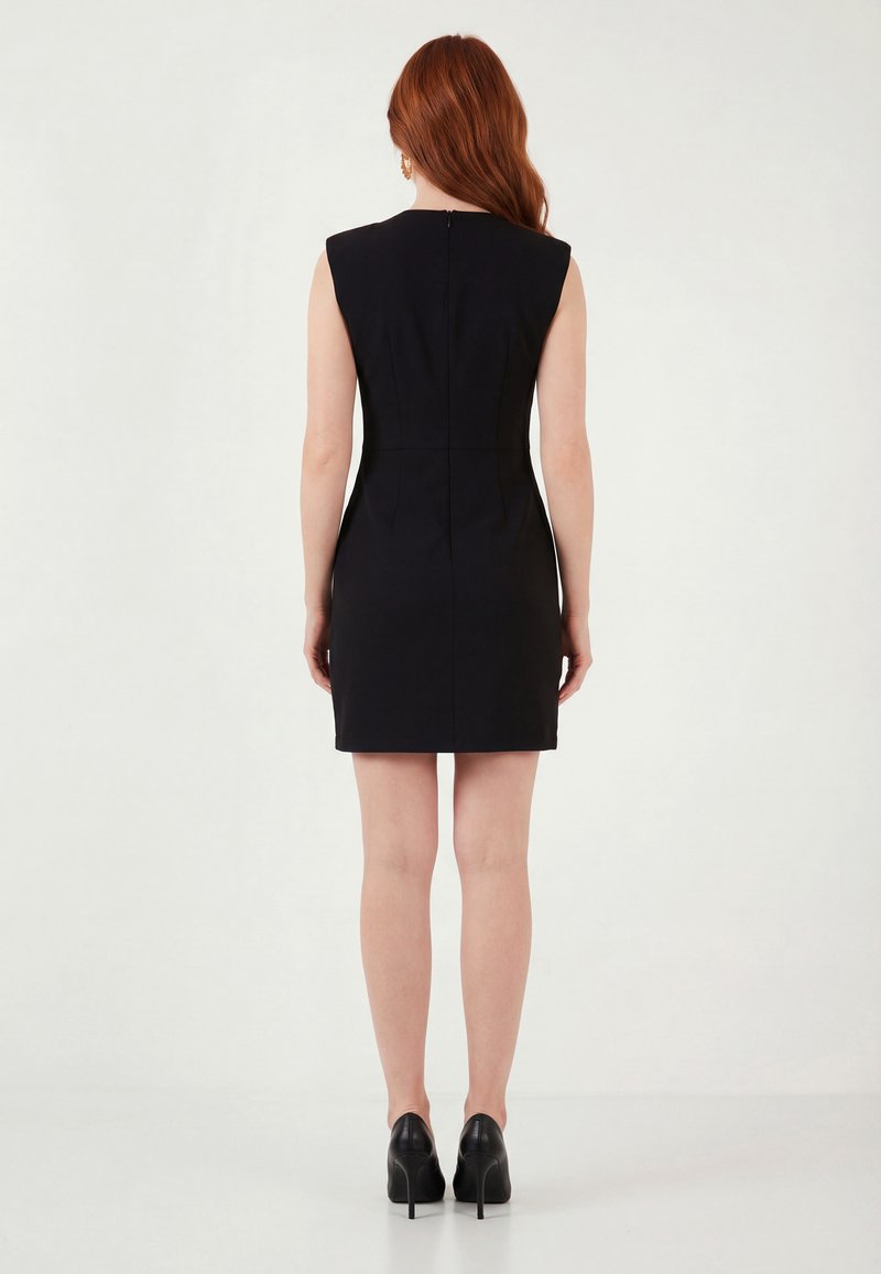 LELA LELA COCKTAIL DRESS REGULAR FIT - Shift dress - black