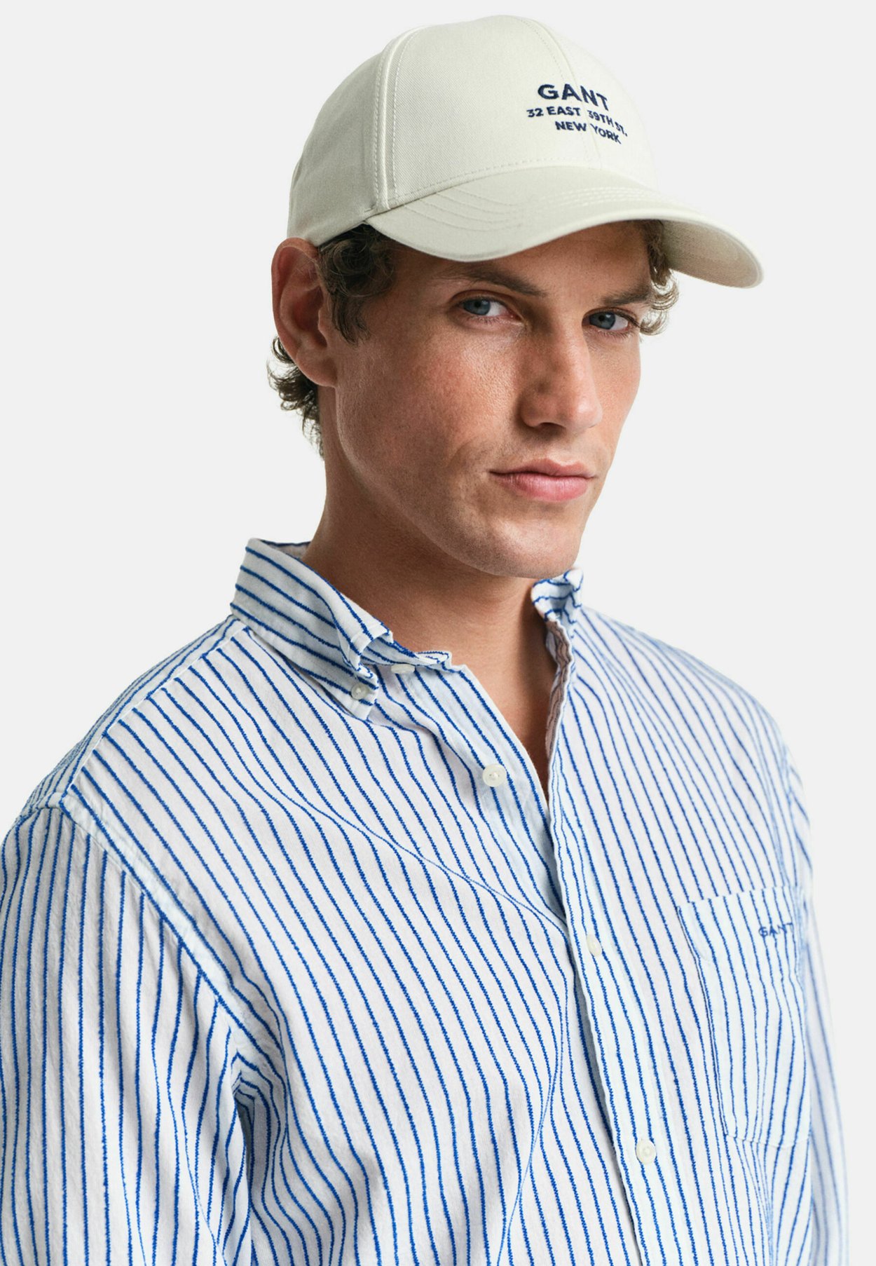 REGULAR FIT STRIPE