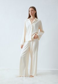 Anna Field WIDE LEG - Nattdrakt - off-white