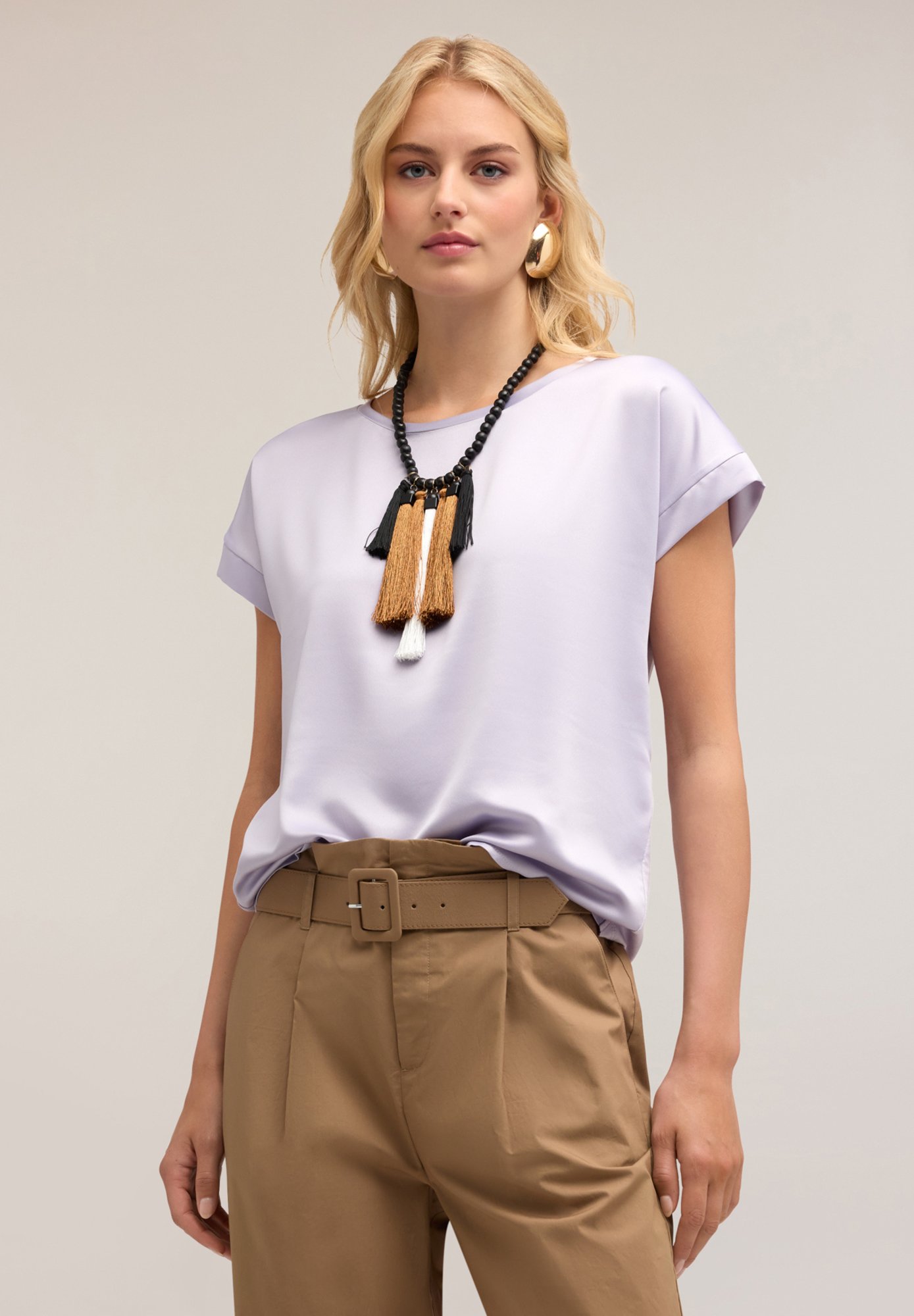 Colletto Motivi Maglia Bimaterica Motivi T-shirt A Righe Con - Main Image