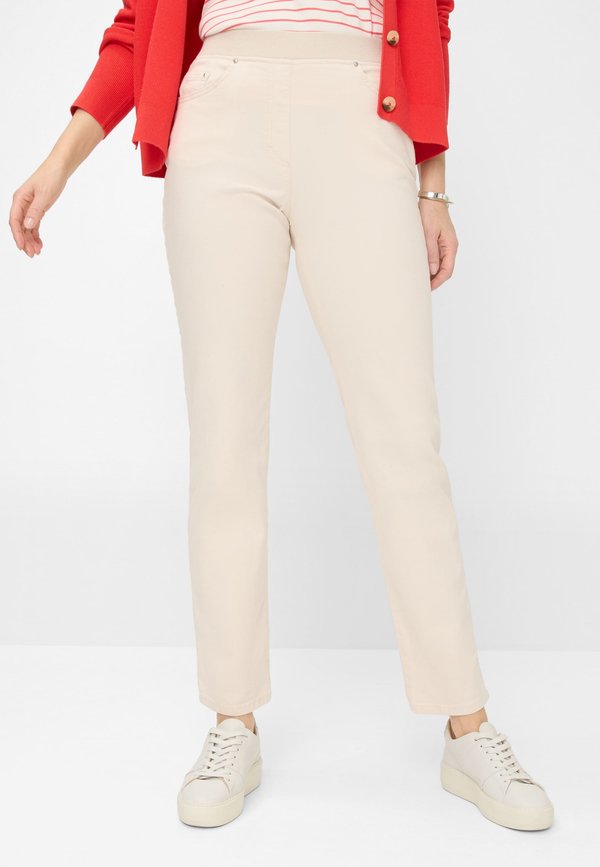 STYLE CARINA - Jeans Slim Fit - ecru