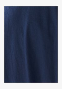 Atlasīts, navy blue