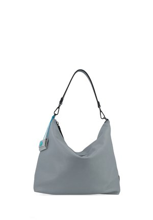 Borsa a tracolla in pelle grigia con tracolla nera regolabile e una piccola pochette grigia attaccata con un bottone blu e cordoncino.