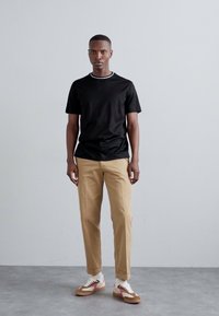 Emporio Armani Camiseta básica - nero