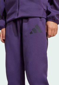 adidas Performance JUNIOR - Träningsbyxor - aurora plum   aurora black