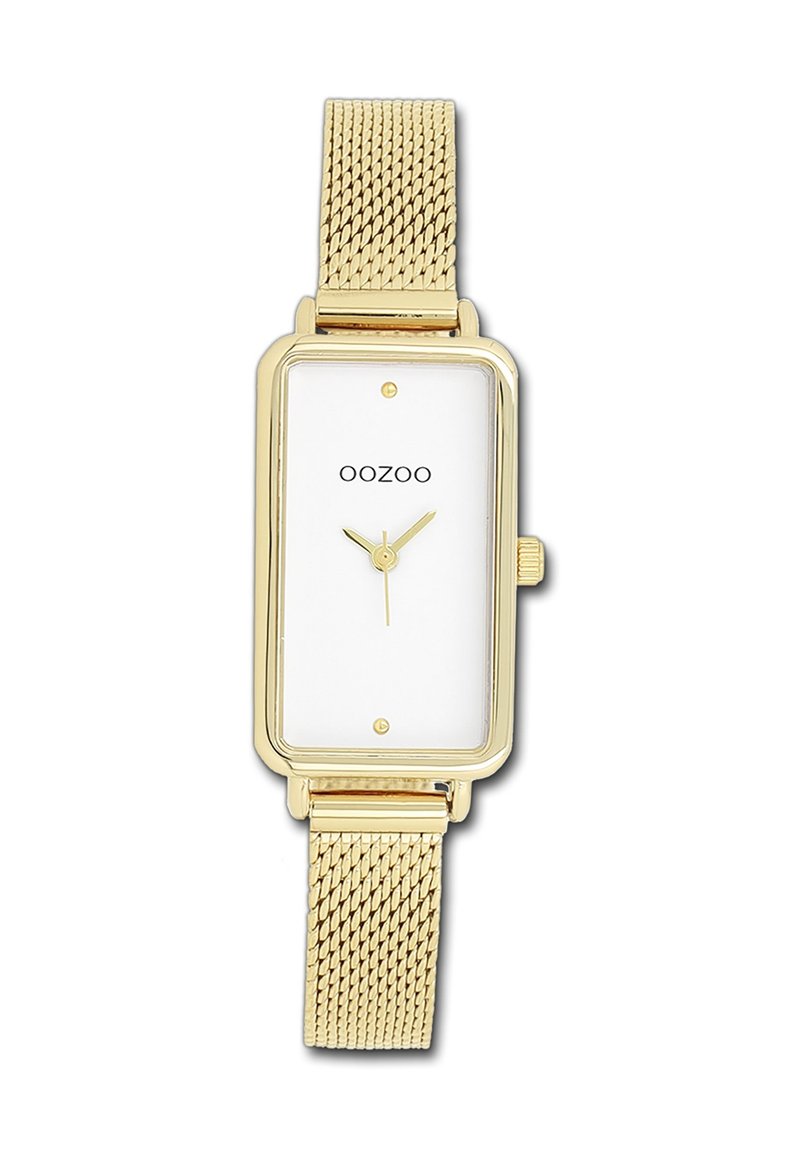 Montre rectangulaire en or avec un cadran blanc, présentant un design minimaliste, un bracelet en mailles et trois petits cadrans indiquant l'heure.