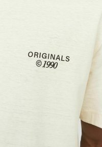 Jack & Jones T-shirt con stampa - buttercream