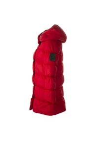 Giacca a vento rossa con cappuccio, caratterizzata da un design trapuntato, polsini elasticizzati e una patch con logo sul lato sinistro. Texture del tessuto liscia e lucida.