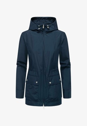 Námořnicky modrá voděodolná bunda se zipem na přední straně, nastavitelnou kapucí, dvěma předními kapsami se zacvakáváním a hladkým povrchem.