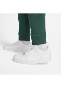 Não selecionado, gorge green gorge green white