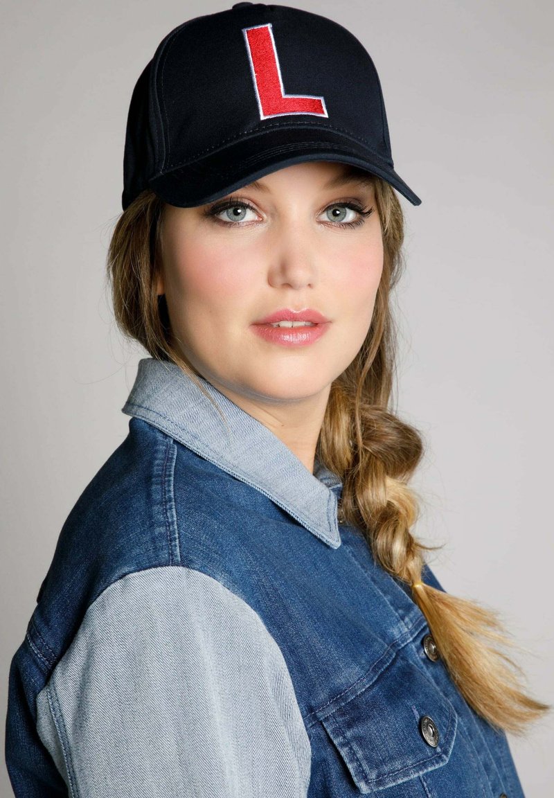 Damen Mützen | Ulla Popken Cap marine/dunkelblau - WV22267 Damen Mützen | Ulla Popken Cap marine/dunkelblau - WV22267