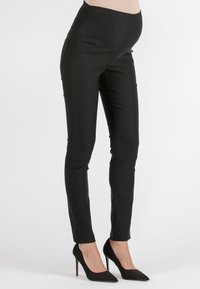Unselected, 200 black