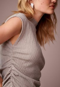 Next TEXTURED SLEEVELESS HIGH NECK RUCHED  REGULAR FIT - Pusero - stone
