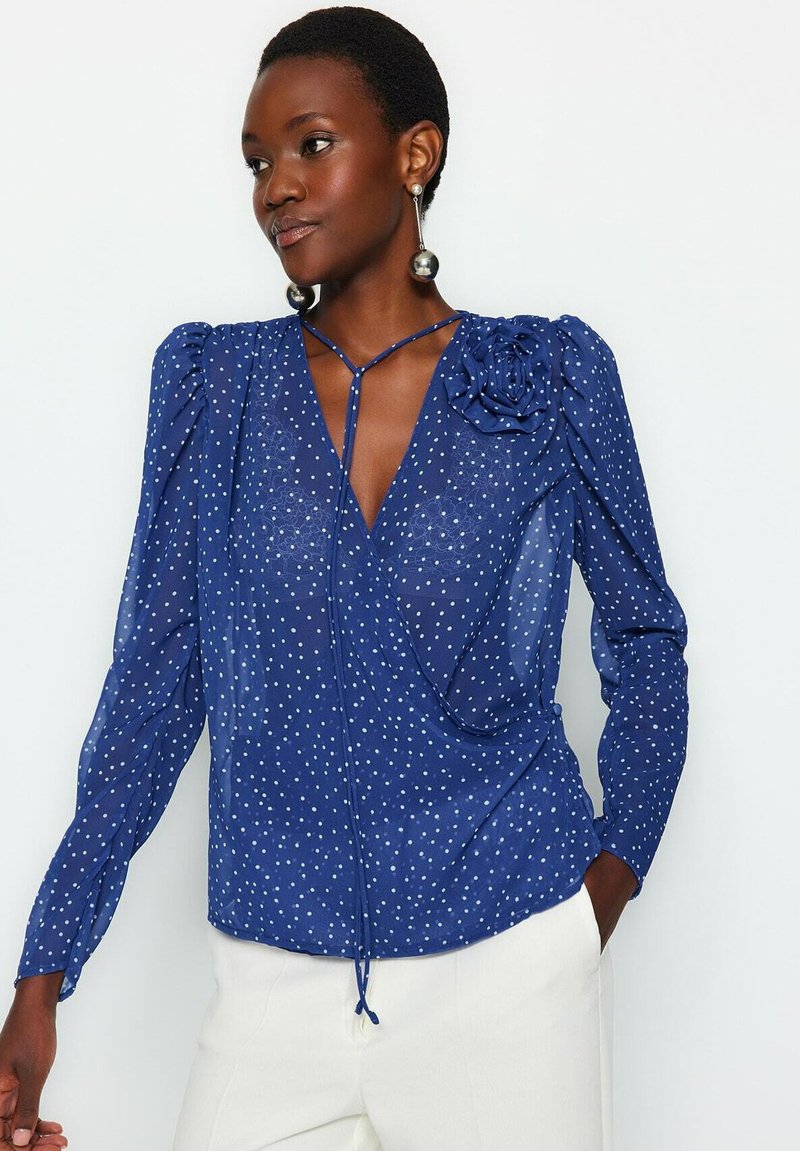 Blouse Donna Trendyol - Collo Kajak, Drapata, In Poliestere Ed Elastan - Foto 9