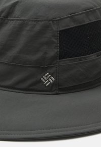Thumbnail Image 8