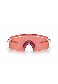 Occhiali sportivi con lenti arancioni curve, design con montatura aperta e dettagli bianchi sulle tempie. Fori di ventilazione lungo la parte superiore.