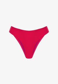 Wybrany, czerwone figi kąpielowe z niskim stanem