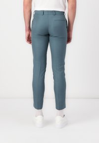 Isaac Dewhirst NOTCH SUIT SLIM - Κοστούμι - stormy weathe