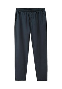 Schwarze, leichte Trainingshose mit elastischem Bund, zwei Seitentaschen, schmal zulaufendem Bein und glatter Textur für Komfort.