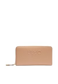 Portafoglio in pelle beige con logo impressa, chiusura con zip e texture liscia. Forma rettangolare con minimi dettagli hardware.