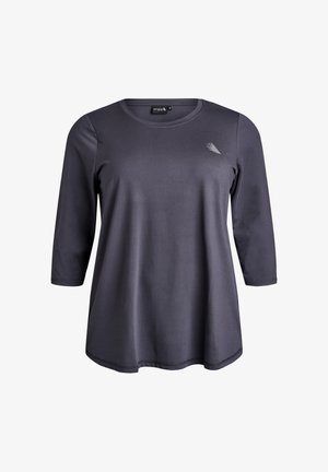 Dunkelgraues Sportshirt mit drei Viertelärmeln, runder Halsausschnitt und kleinem weißen Logo auf der oberen linken Brust.