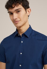 WE Fashion FUNDAMENTALS - Hemd - blue