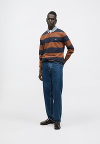 GANT STRIPE HEAVY RUGGER - Pikkade varrukatega topp - mahogany brown