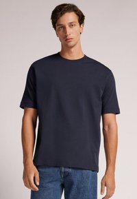 IUMAN Intimissimi Uomo Jednoduché tričko - blau blu notte
