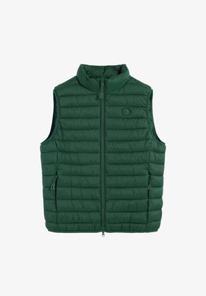 Chaleco acolchado sin mangas de color verde oscuro con cremallera frontal y dos bolsillos laterales con cremallera, con un pequeño logo redondo en el pecho izquierdo.