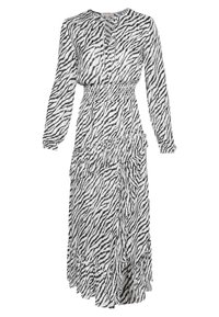 Robe à manches longues en tissu léger, présentant un imprimé zèbre noir et blanc, avec une taille smockée et un détail d'ourlet à volants.
