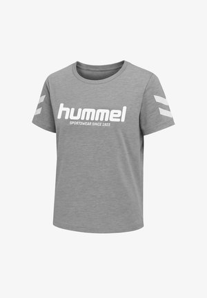 Grijze katoenen t-shirt met een ronde hals, korte mouwen en wit "hummel" logo. Heeft witte chevronstrepen op de mouwen.