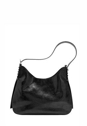 Czarna skórzana torba na ramię o gładkiej fakturze, półsztywnej konstrukcji, z jednym paskiem i detalami pętli po boku. Kompaktowy rozmiar.