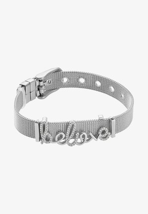 Srebrna bransoletka z siateczki z zapięciem. Na bransoletce znajduje się słowo "wierzyć" napisane kursywą, ozdobione błyszczącymi akcentami.