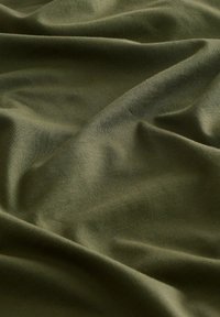 Dzsörzéruha - green