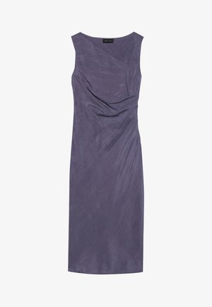 Bešvarkis su rankovėmis purpurinės spalvos, pasižymintis drabužių dizainu su susikaupusia medžiaga priekyje. Lygus paviršius ir kelio ilgio kirpimas.