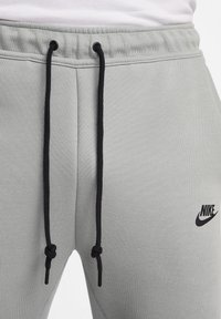 No seleccionado, mica green black