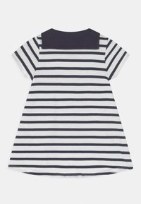Kortärmad klänning för småbarn med marinblå och vita vågräta ränder och en enfärgad marinblå fyrkantig krage.
